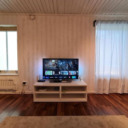 Cozy Apartment In The City Center Of Stroemstad Stromstad Exterior photo
