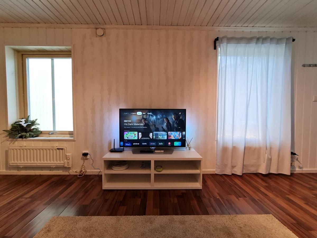 Cozy Apartment In The City Center Of Stroemstad Stromstad Exterior photo
